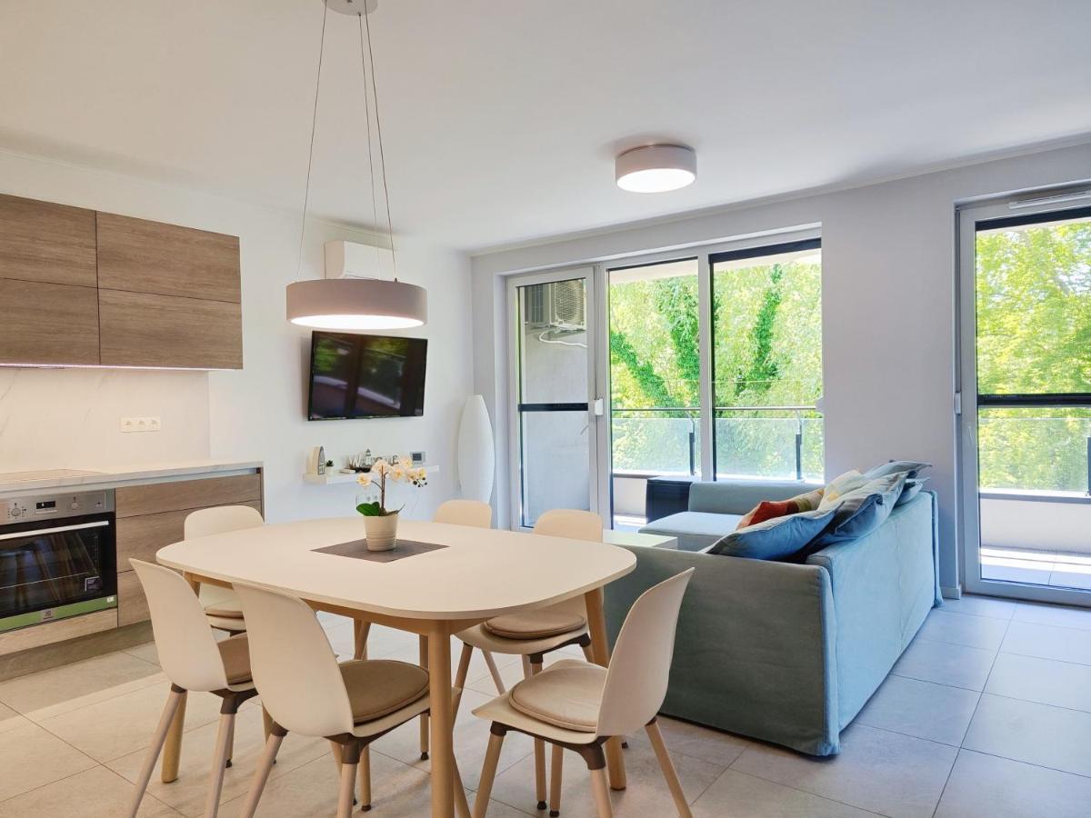 Lakeside Family & Studio Apartments Keszthely Exterior foto